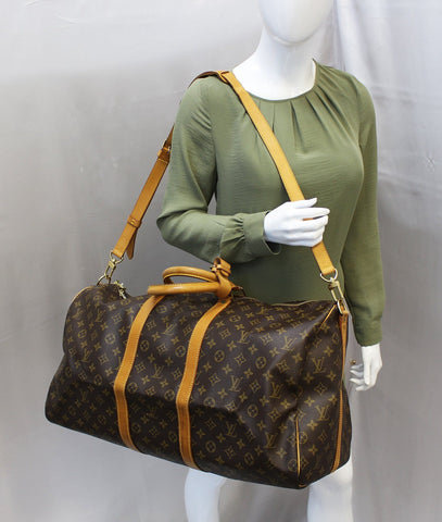 LOUIS VUITTON Monogram Keepall Bandouliere 55 Boston Bag