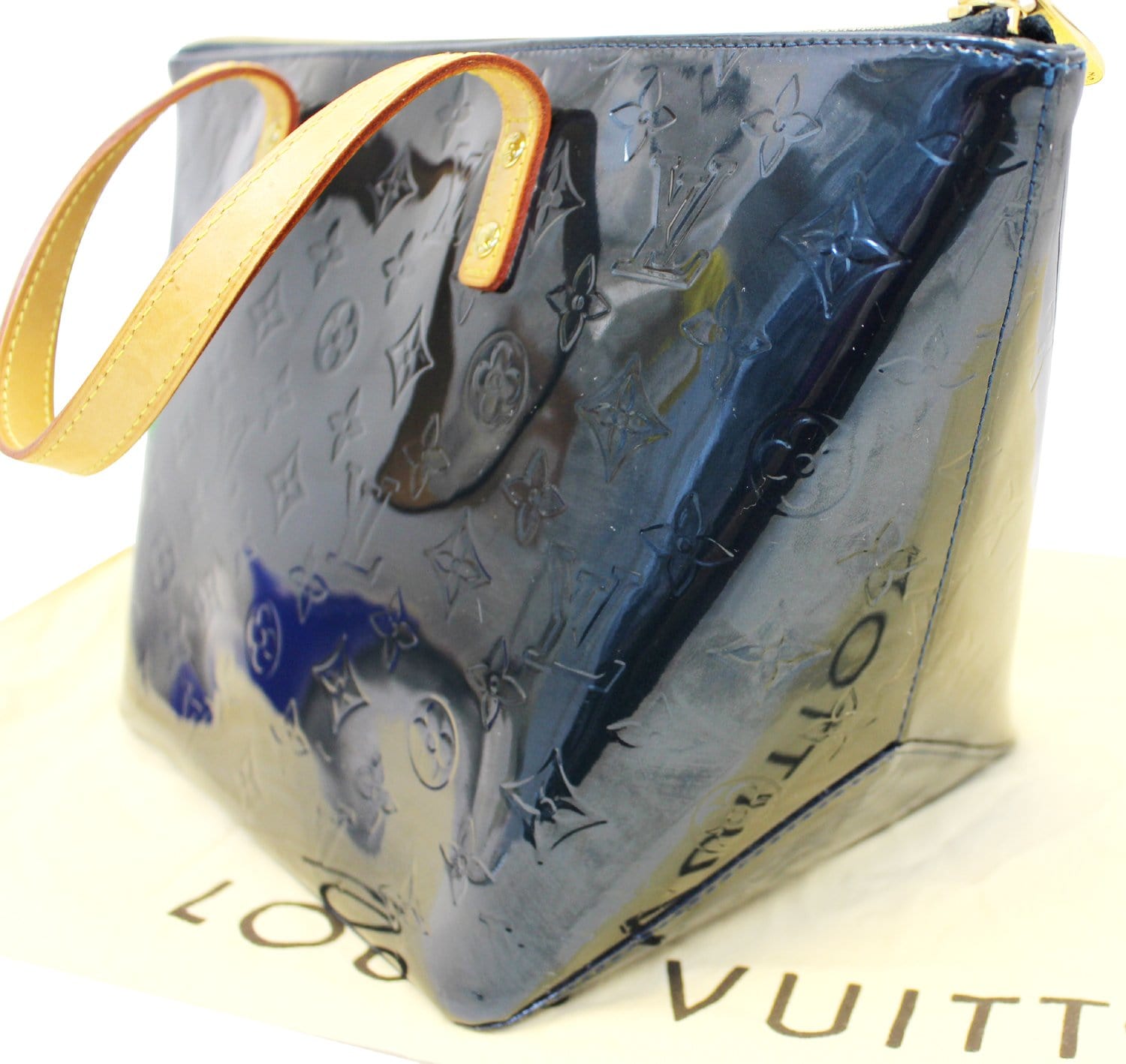 Louis Vuitton Bleu Nuit Monogram Vernis Wilshire PM Tote Bag For Sale at  1stDibs