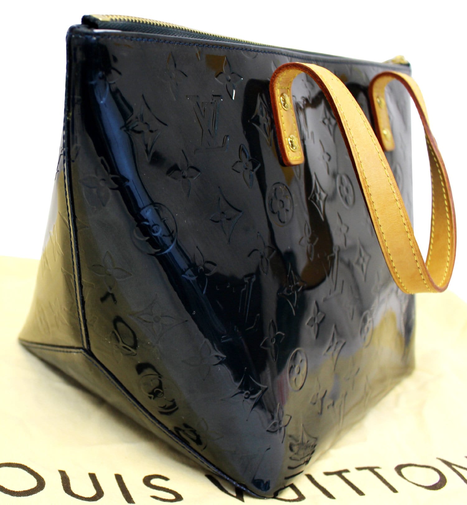 Louis Vuitton - Bellevue Pm M93585 vernis Handbag - Catawiki
