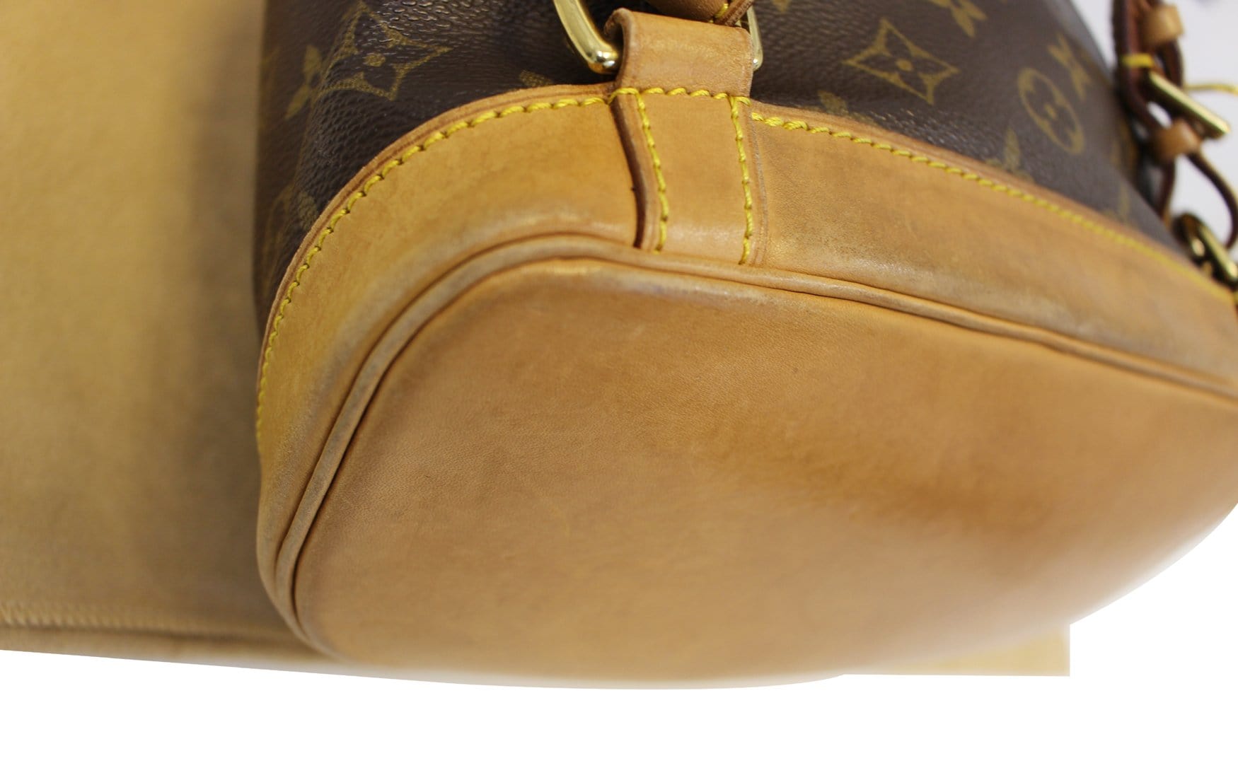 Louis Vuitton Monogram Montsouris MM Backpack Bookbag 860284