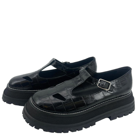 BURBERRY Aldwych T Bar Embossed Leather School Shoes Black