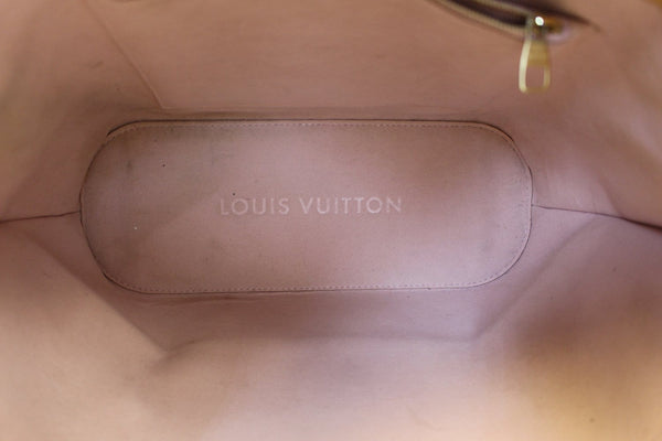 LOUIS VUITTON Girolata Damier Azur Shoulder Bag