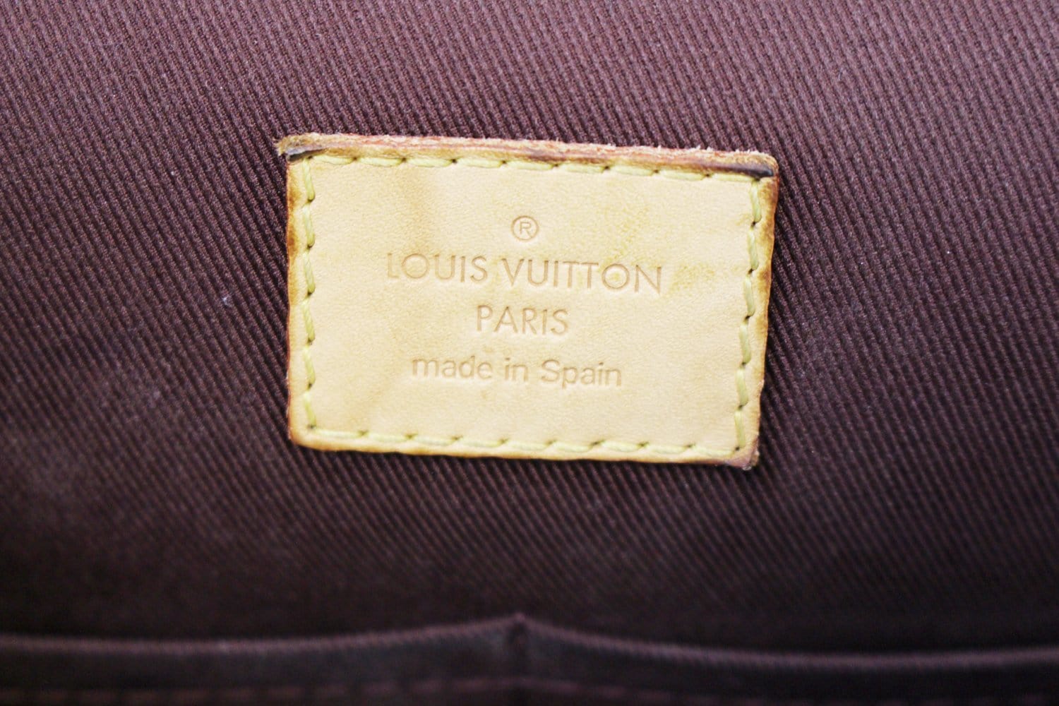 LOUIS VUITTON Monogram Canvas Cluny MM Shoulder Bag TT2066