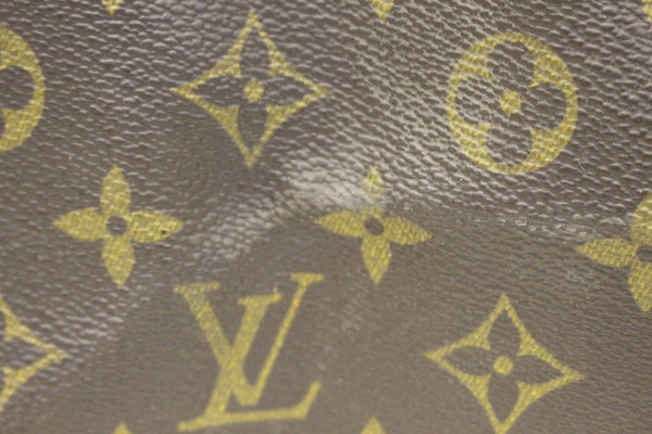 LOUIS VUITTON Monogram Canvas Keepall 60 Bandouliere Bag