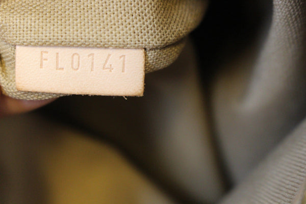 LOUIS VUITTON Monogram Delightful GM Shoulder Bag