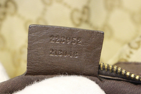 GUCCI Beige/Ebony GG Canvas Interlocking G Medium Hobo Bag