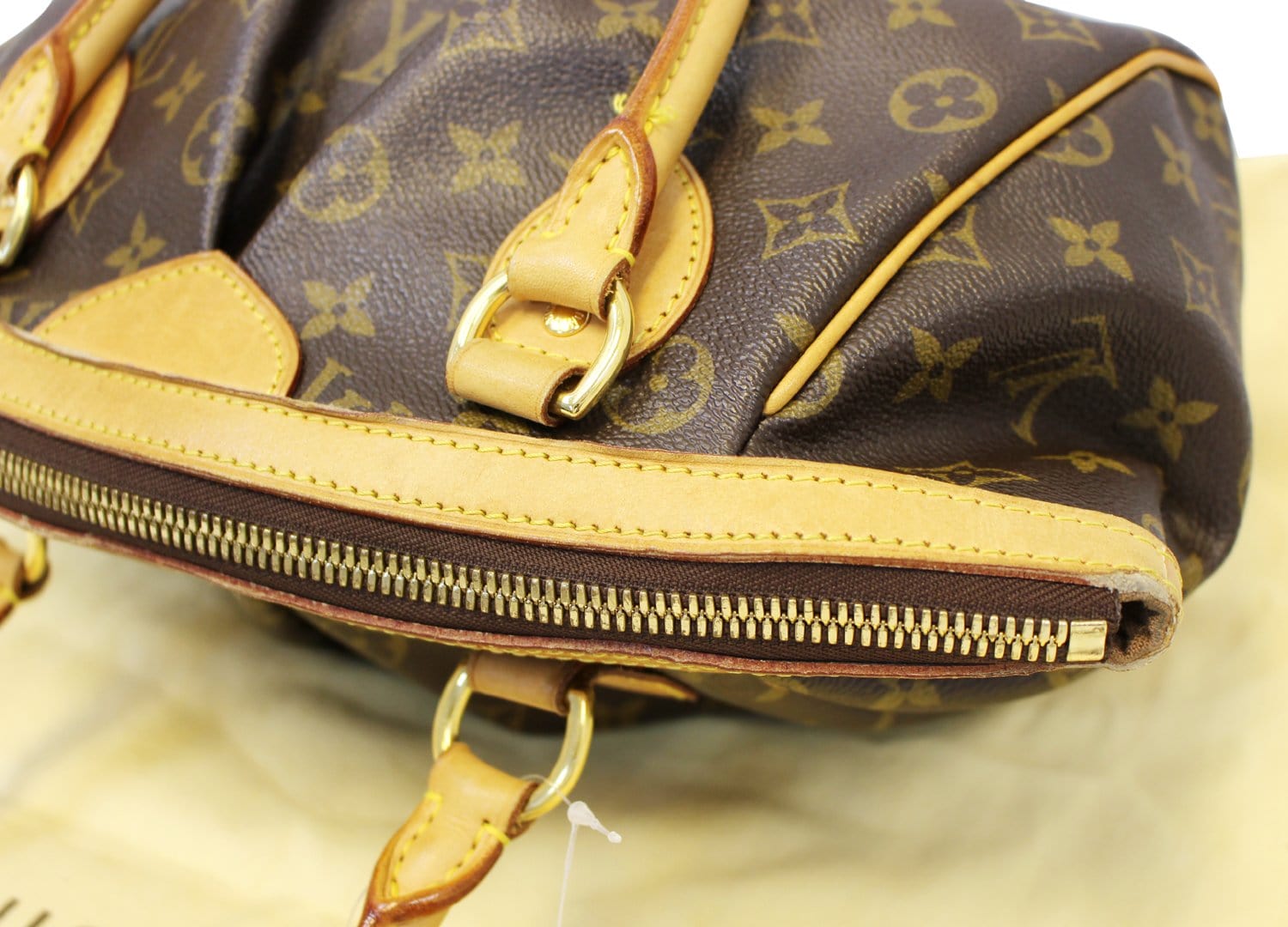 Louis Vuitton Tivoli PM Monogram Canvas Shoulder Handbag