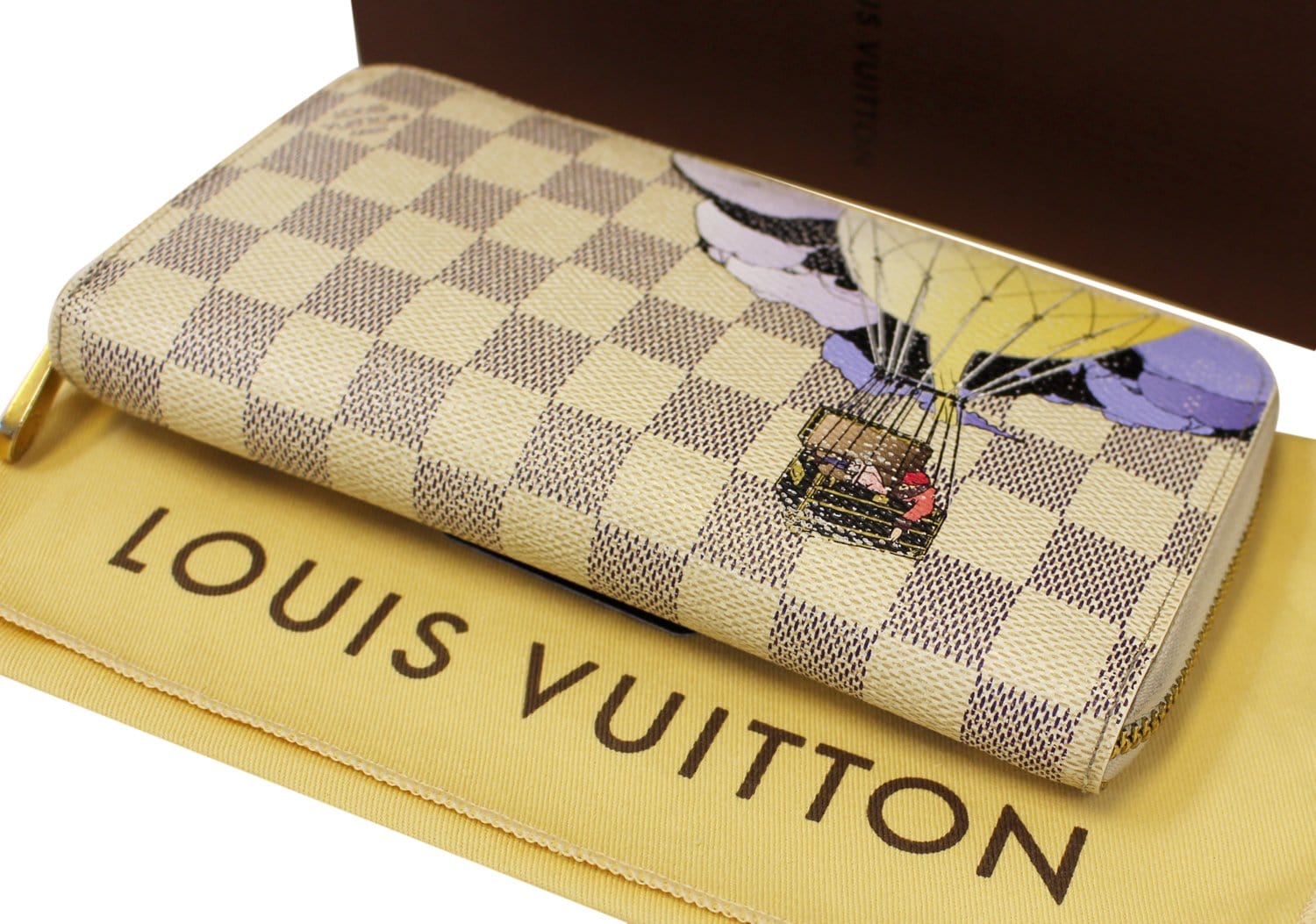 Louis Vuitton Limited Edition Monogram Canvas Illustre Zippy