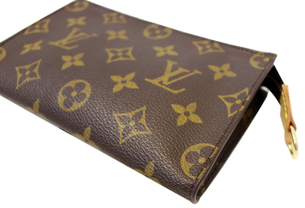LOUIS VUITTON Monogram Canvas Accessories Pouch
