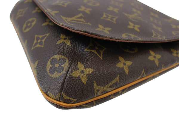 LOUIS VUITTON Monogram Canvas Musette Salsa Shoulder Bag