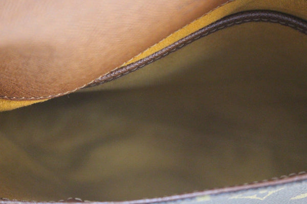 LOUIS VUITTON Monogram Canvas Musette Salsa Shoulder Bag