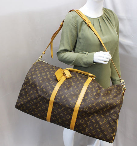 LOUIS VUITTON Monogram Canvas Keepall 60 Bandouliere Bag
