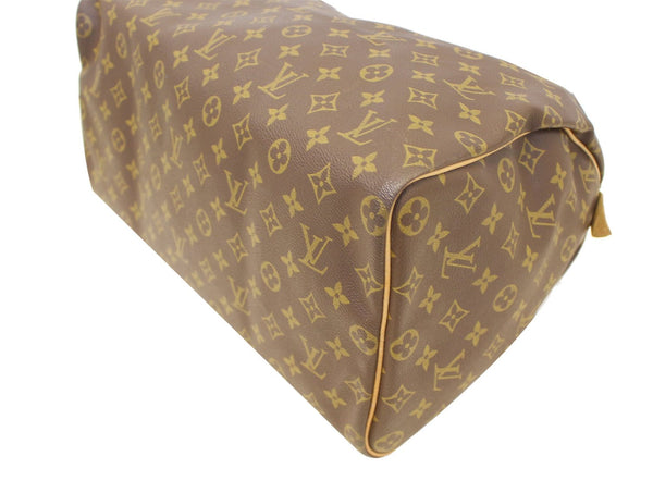 Louis Vuitton Speedy 40 Corner View Satchel Bag