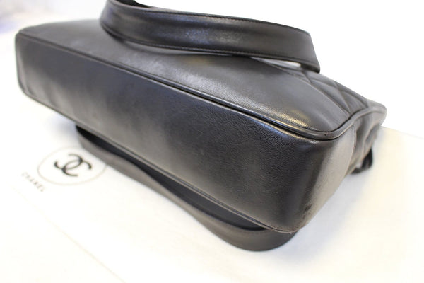 CHANEL Lambskin Chain Black Shoulder Bag