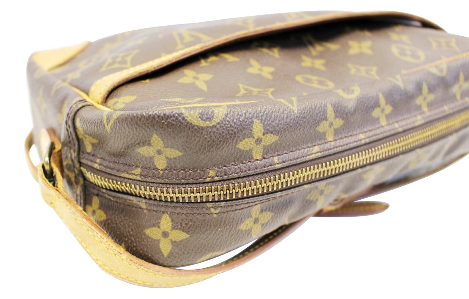 Louis Vuitton Trocadero 30 Shoulder Bag