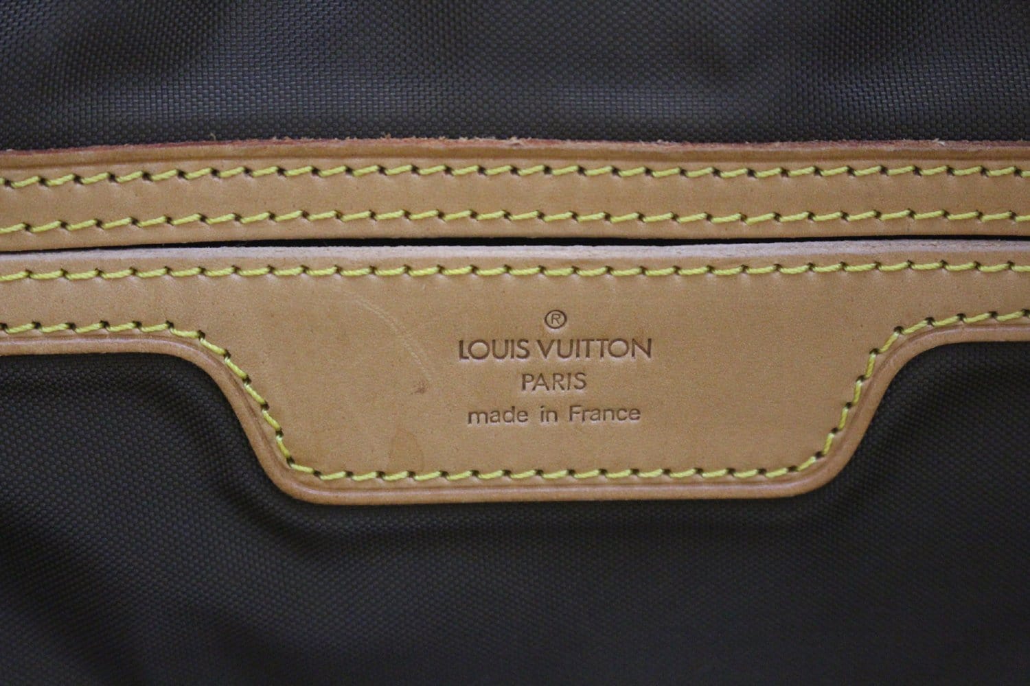 Evasion cloth 48h bag Louis Vuitton Brown in Cloth - 29270947