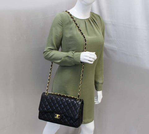 CHANEL Black Quilted Leather Jumbo Double Flap Shoulder Bag