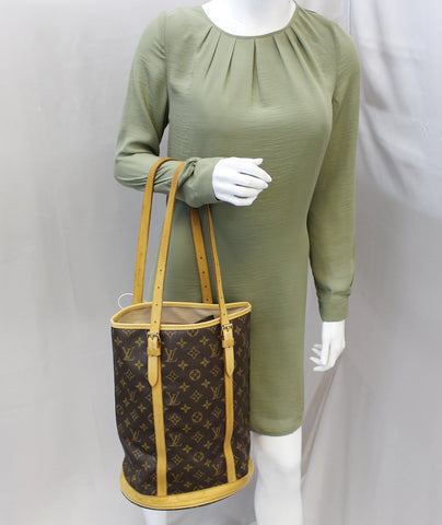 LOUIS VUITTON Monogram Brown Bucket GM Shoulder Bag