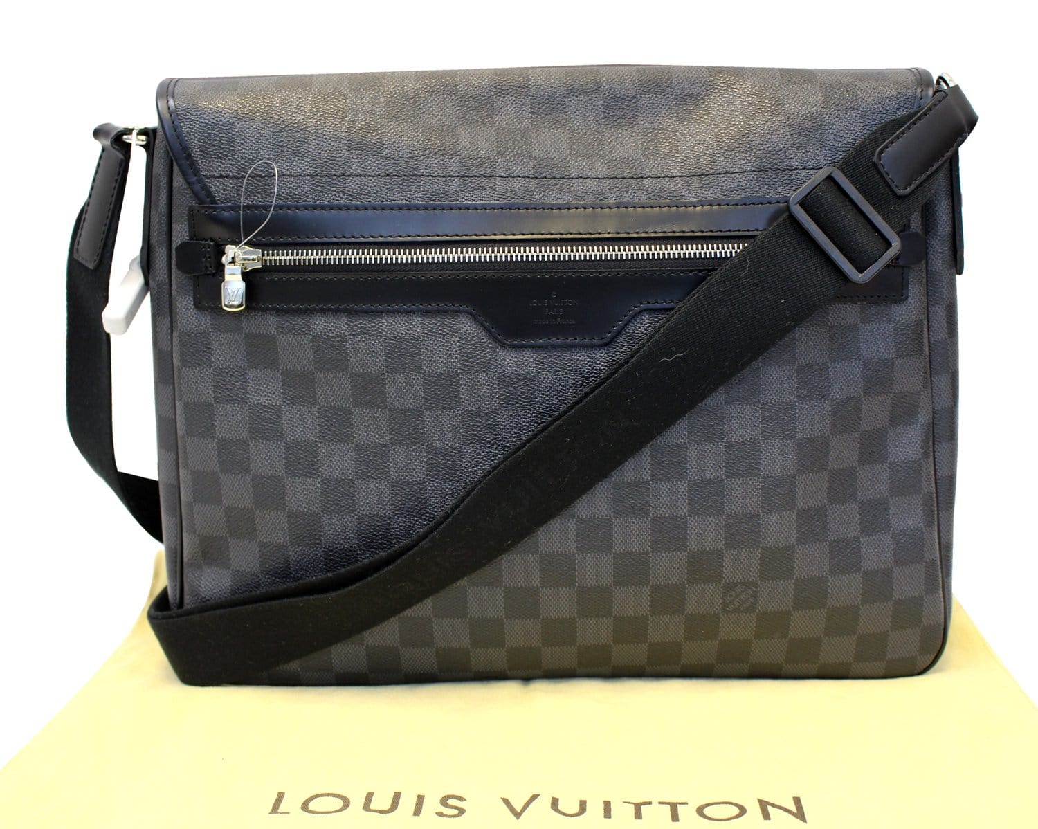 Louis Vuitton Daniel GM Damier Graphite Messenger Bag on SALE