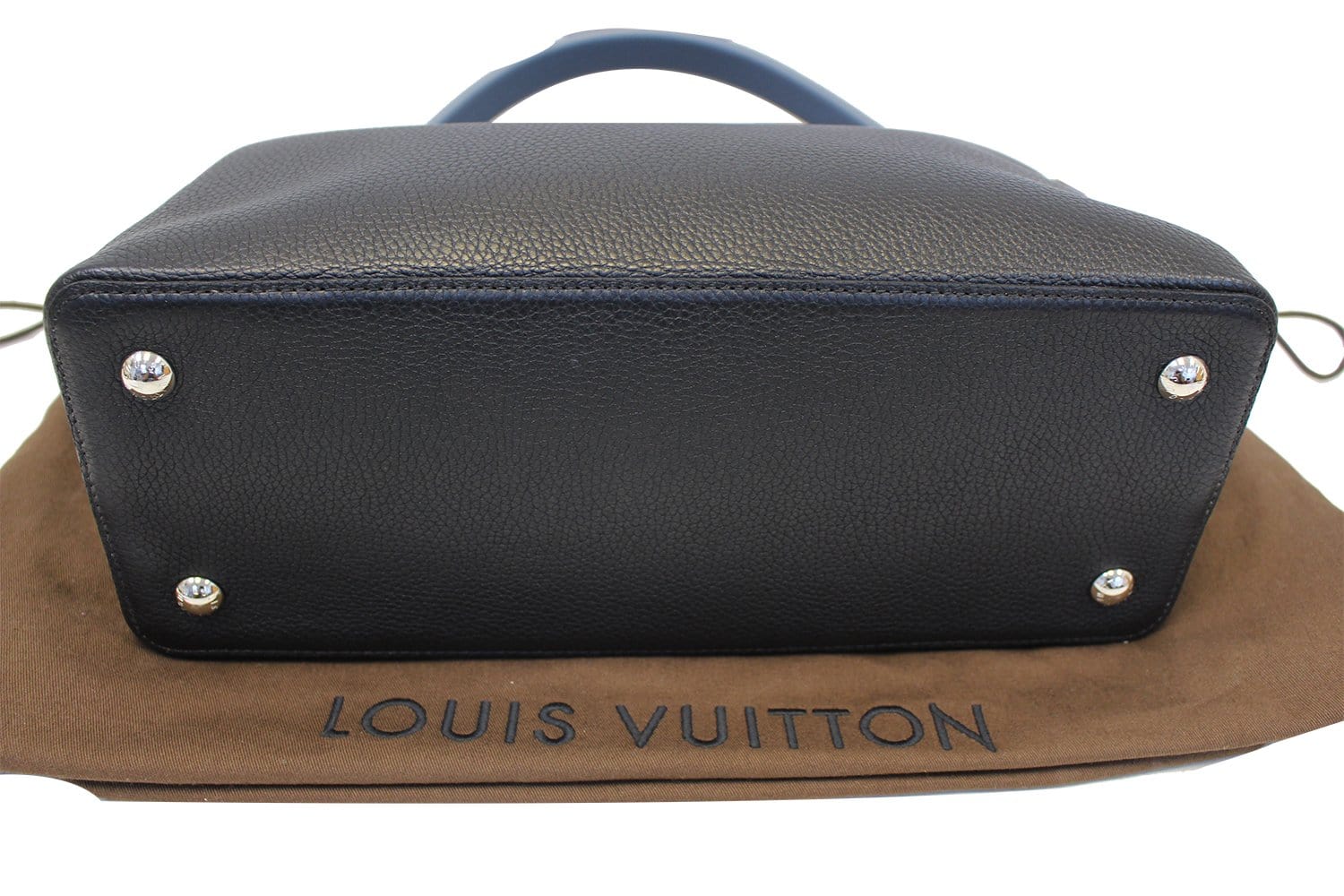 LOUIS VUITTON Navy Blue Taurillon Leather Capucines MM Bag TT2126