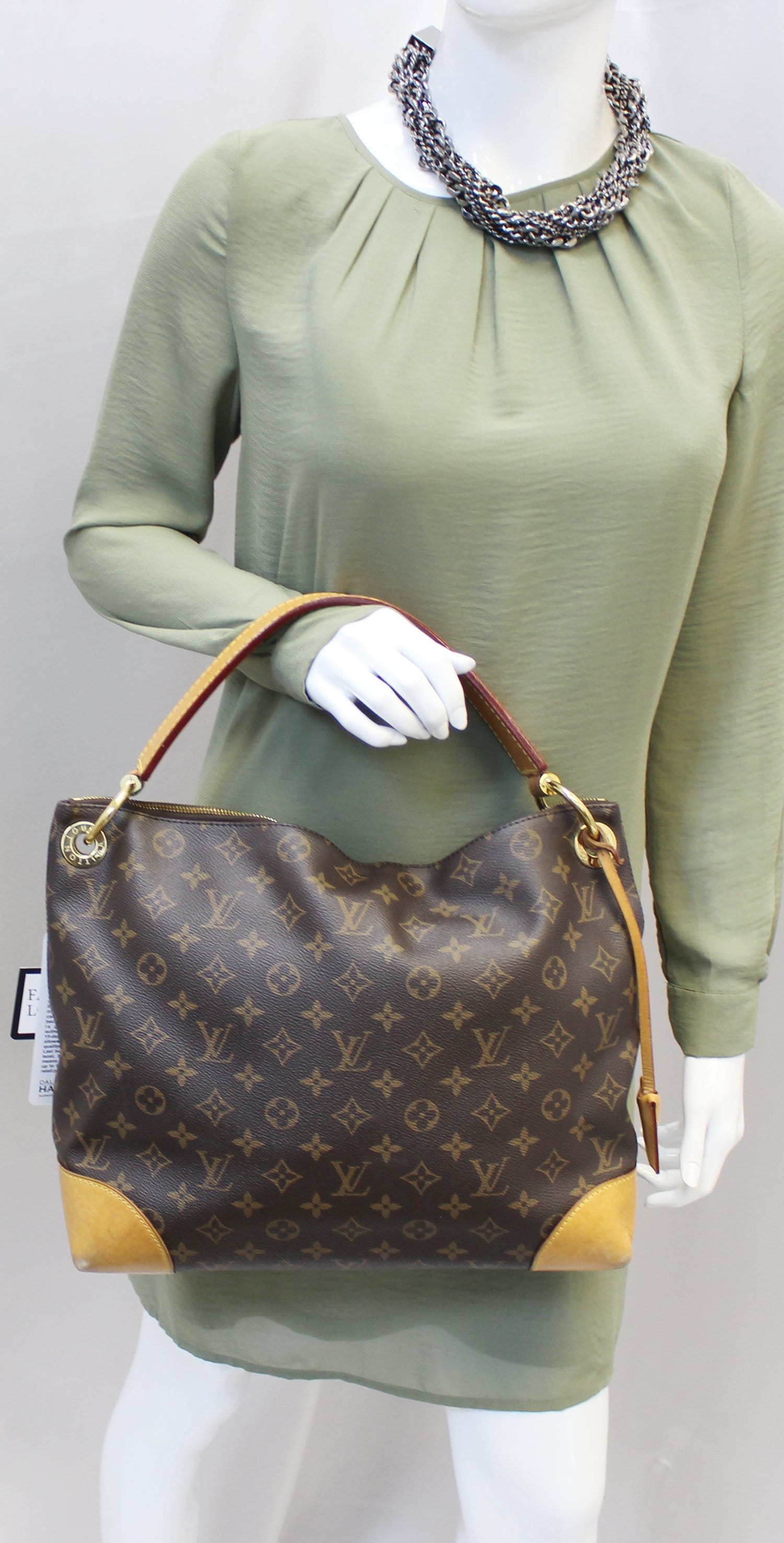 Louis Vuitton, Bags, Louis Vuitton Berri Pm