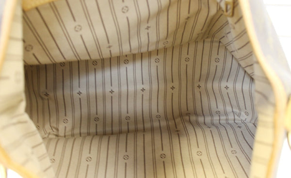 LOUIS VUITTON Monogram Canvas Delightful MM Tote Shoulder Bag