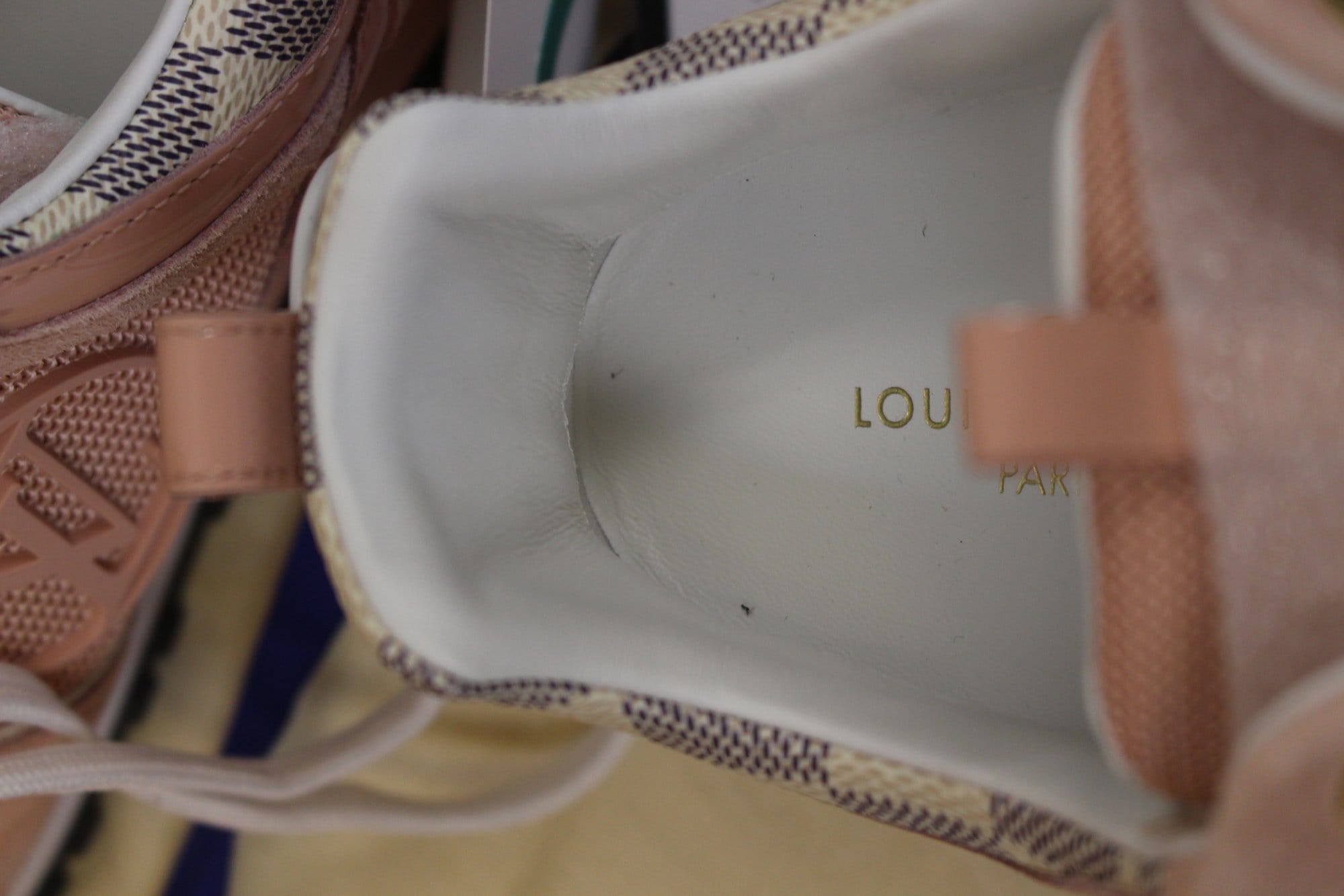 LOUIS VUITTON Suede Damier Azur Run Away Sneakers 37.5 Pink 248988