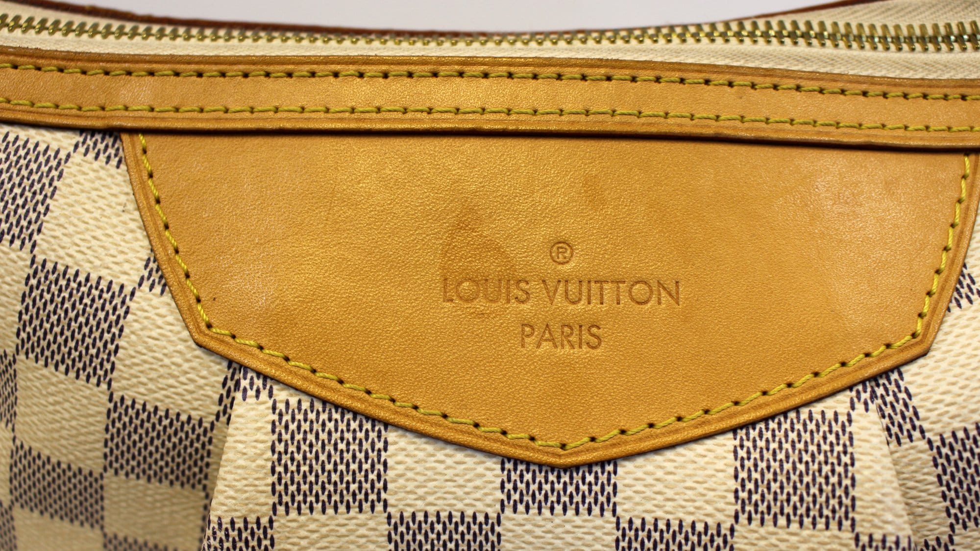 Louis Vuitton Damier Azur Siracusa GM Authentic crossbody