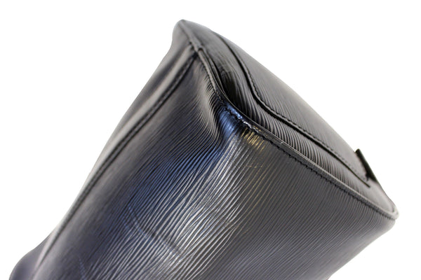 LOUIS VUITTON Pre Owned handbag Epi Leather Black Speedy 30 Satchel