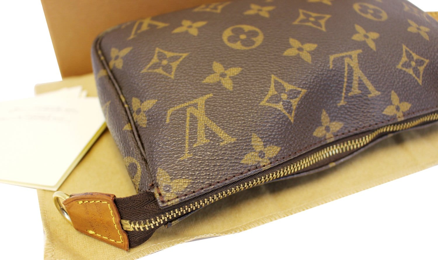 Louis Vuitton Monogram Pochette Accessoires with Long Strap 121lv57