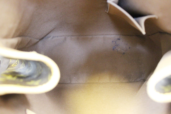 LOUIS VUITTON Monogram Batignolles Vertical Shoulder Bag