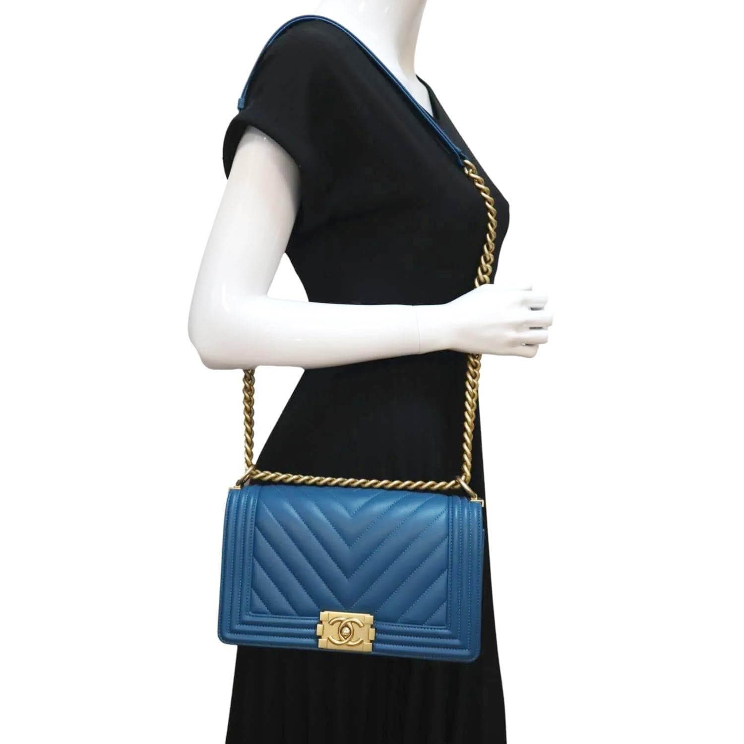 Handbags Chanel Boy Medium Chevron Calf Leather Blue Flap Bag