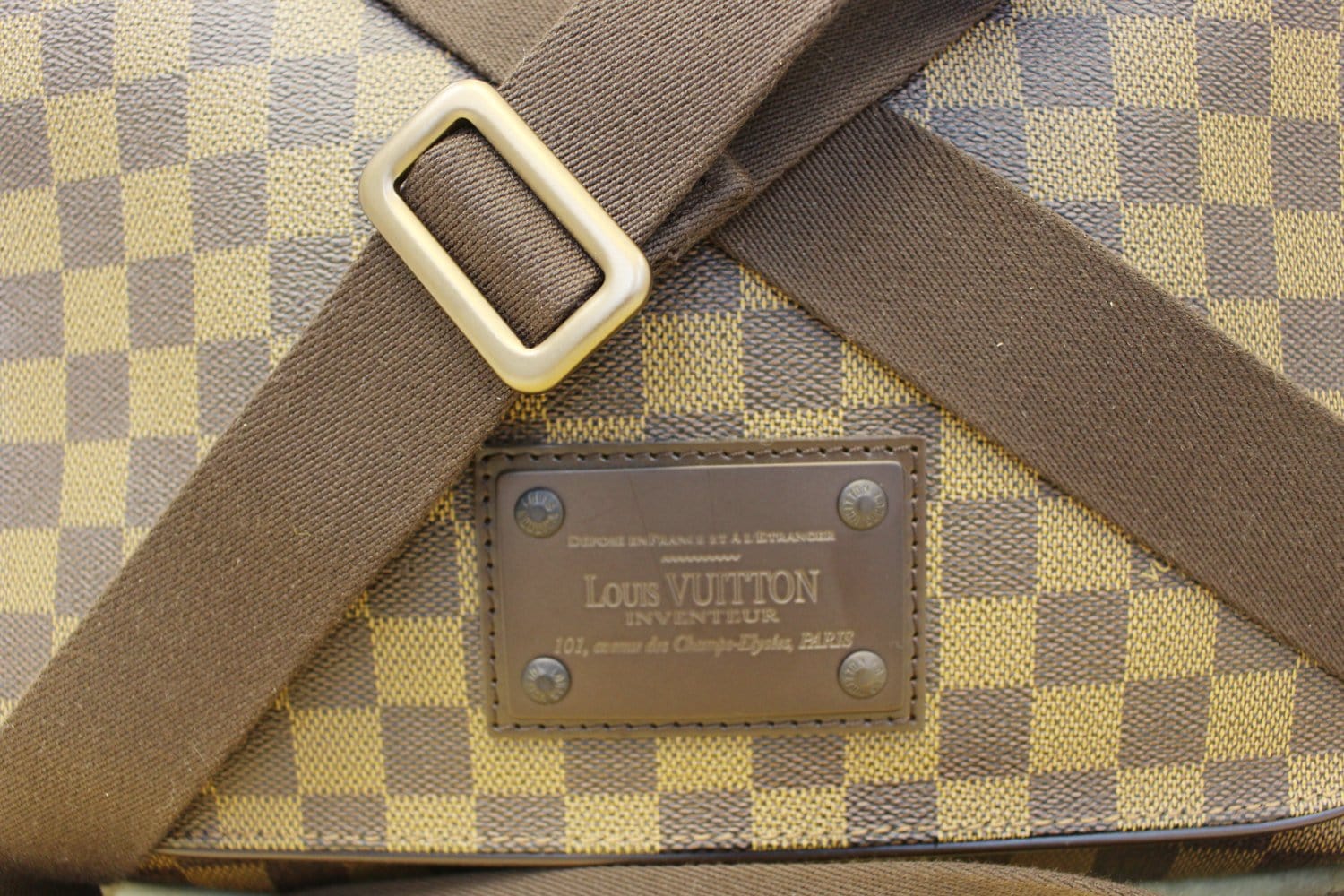 LV Brooklyn Messenger Bag in Damier Ebene MM, Luxury, Bags