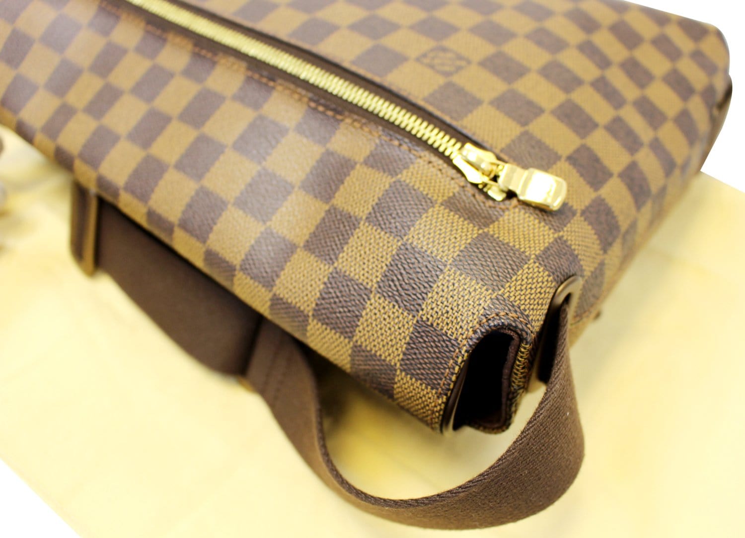 Louis Vuitton Damier Ebene Brooklyn Crossbody Shoulder Bag MSRZXDU 144030002909