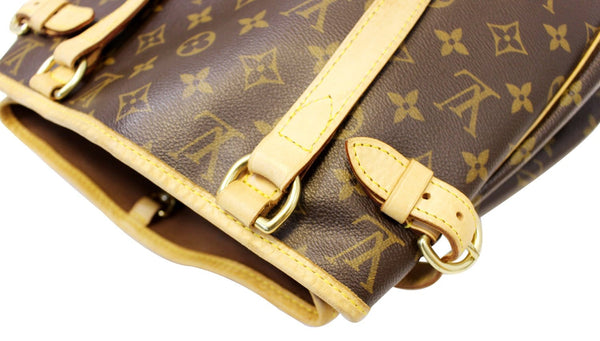LOUIS VUITTON Monogram Batignolles Vertical Shoulder Bag
