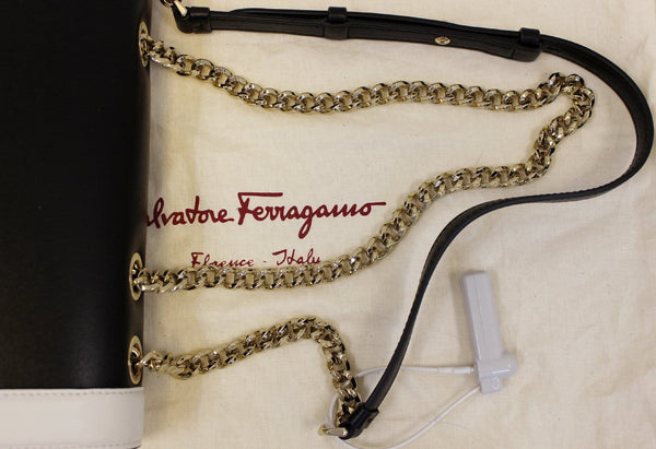 Salvatore Ferragamo Vara Flap Shoulder bag - for sale