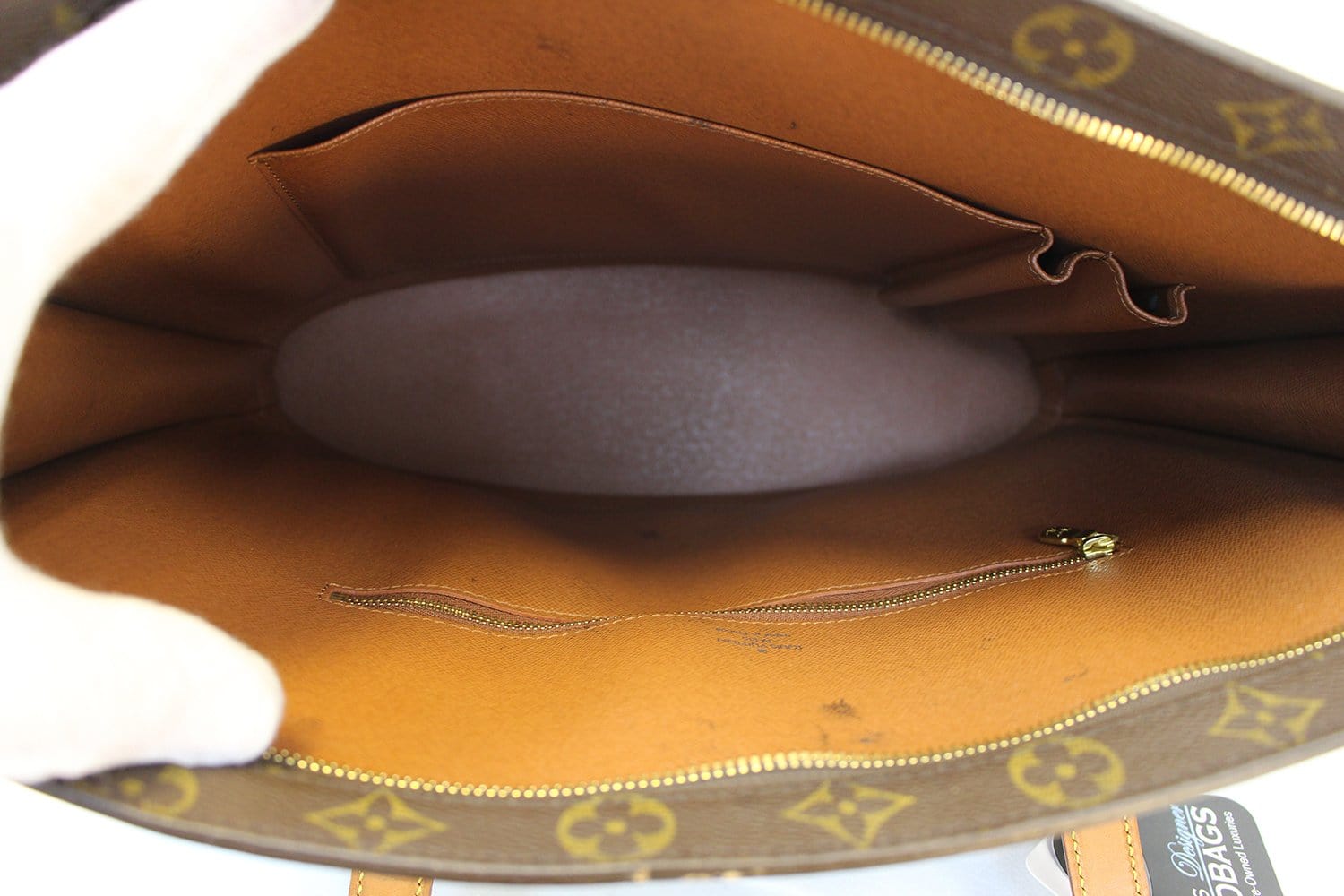 Louis Vuitton Babylone Shoulder Bag w/ Entrupy Certificate for Sale in  Irvine, CA - OfferUp