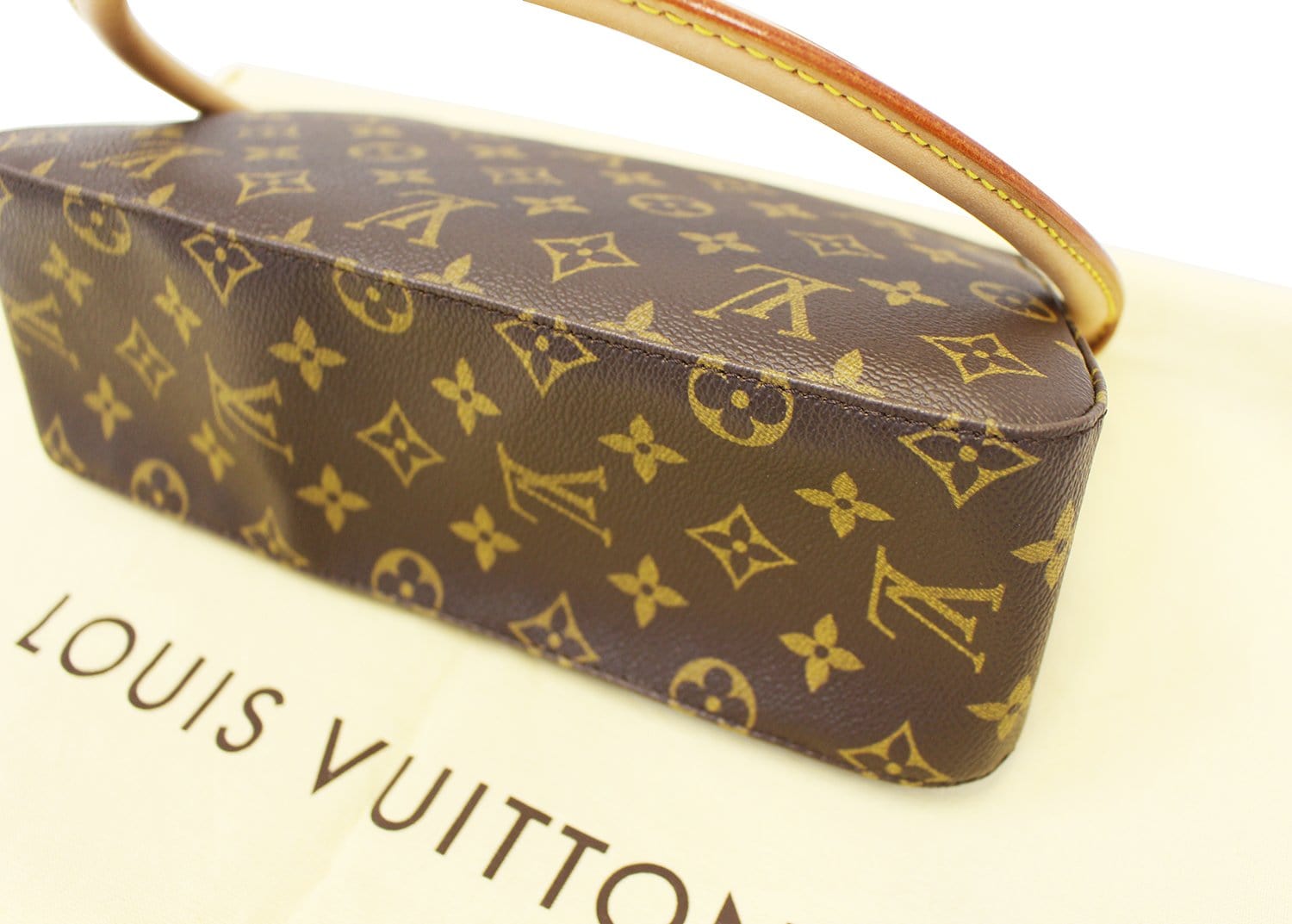 Louis Vuitton Mini Looping Bag - Farfetch