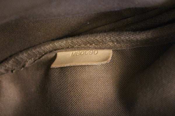 LOUIS VUITTON Monogram Canvas Saumur 30 Shoulder Bag