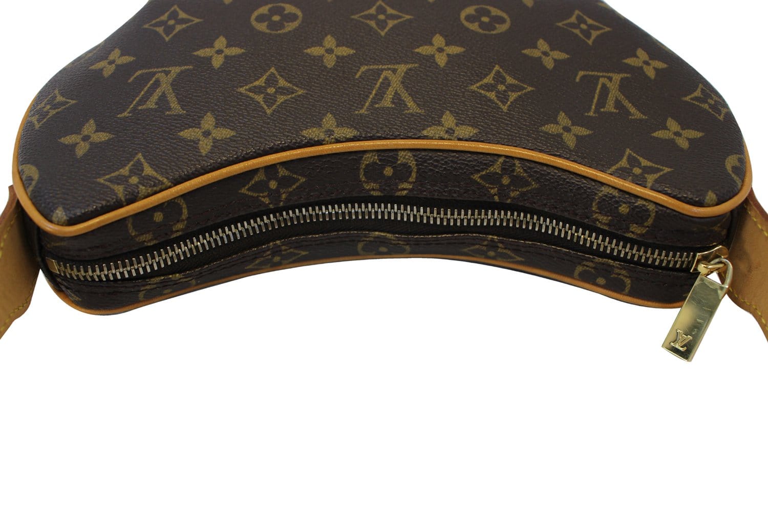 Louis Vuitton, Bags, Beautifulauthentic Louis Vuitton Monogram Croissant  Mm Hand