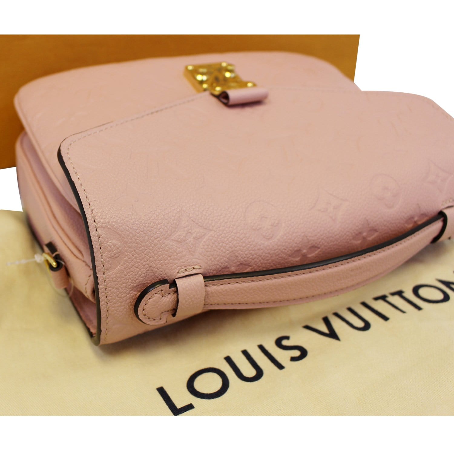 LOUIS VUITTON Metis Pochette Empreinte Crossbody Bag Rose Poudre-US