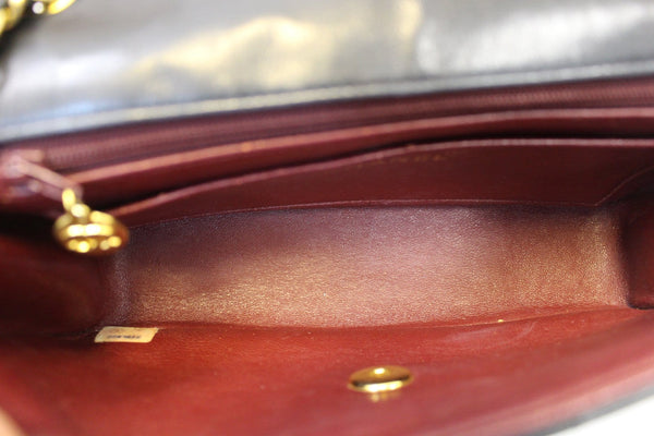 Chanel Shoulder Bag, CHANEL Purse Vertical Caviar Leather - authentic