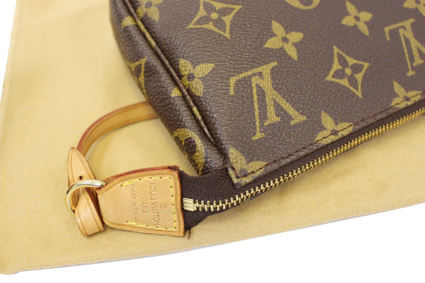 LOUIS VUITTON Monogram Canvas Pochette Accessoires Pouch