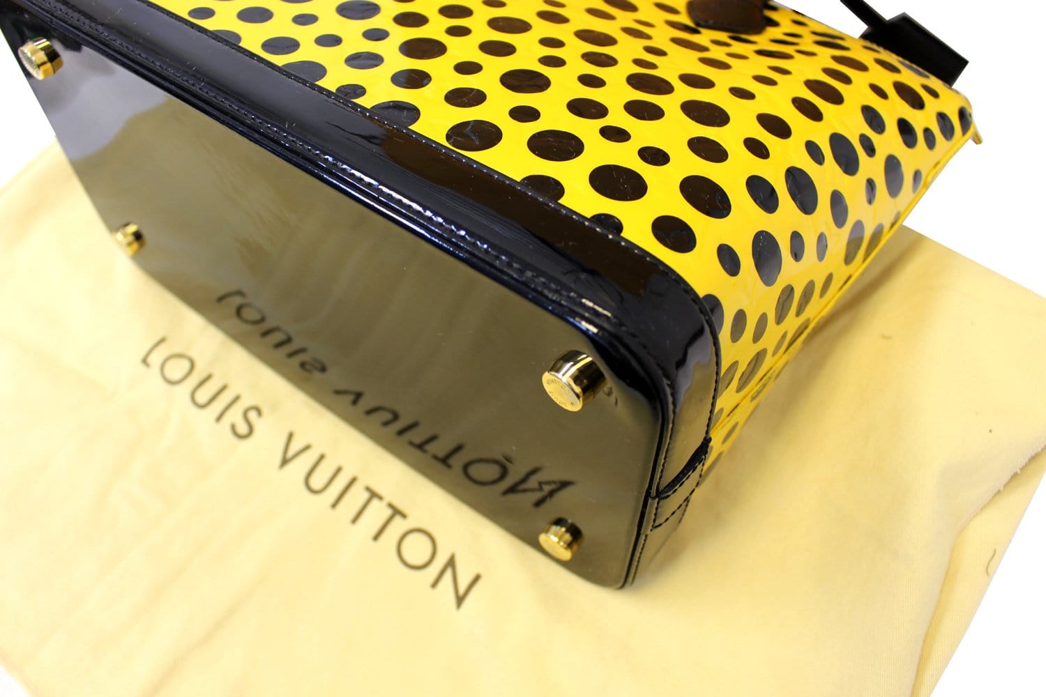 Louis Vuitton x Yayoi Kusama Vivienne Key Ring Yellow/Black in Wood / Metal  with Gold-tone - US