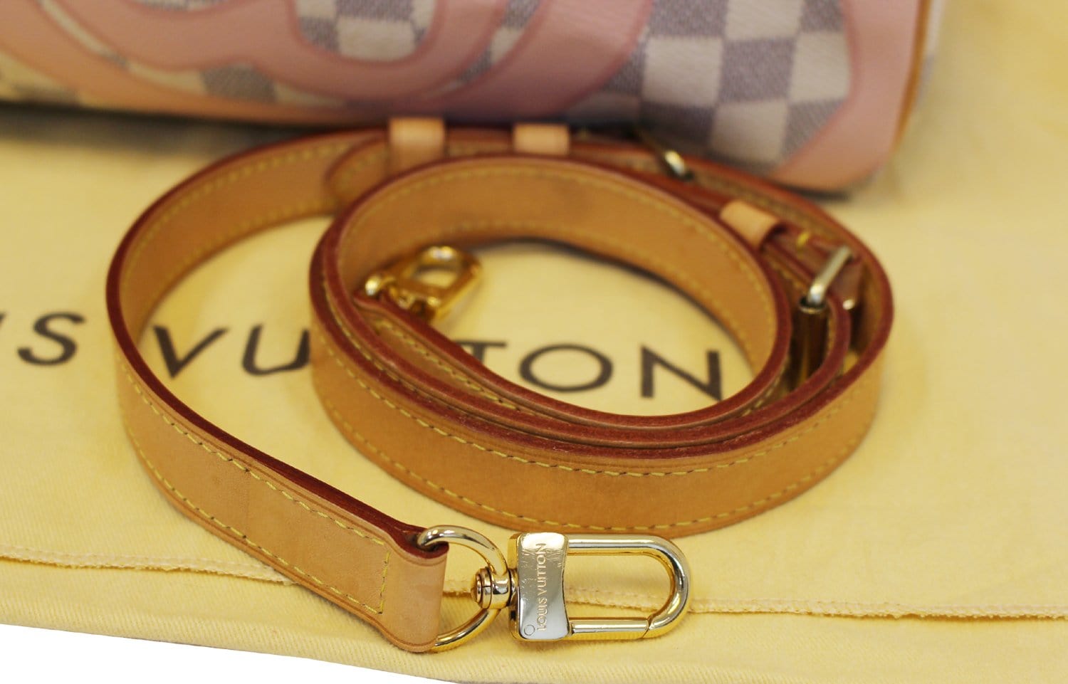 PINK ME UP - Cincho unisex Louis Vuitton 😍😍🔥🔥❤❤