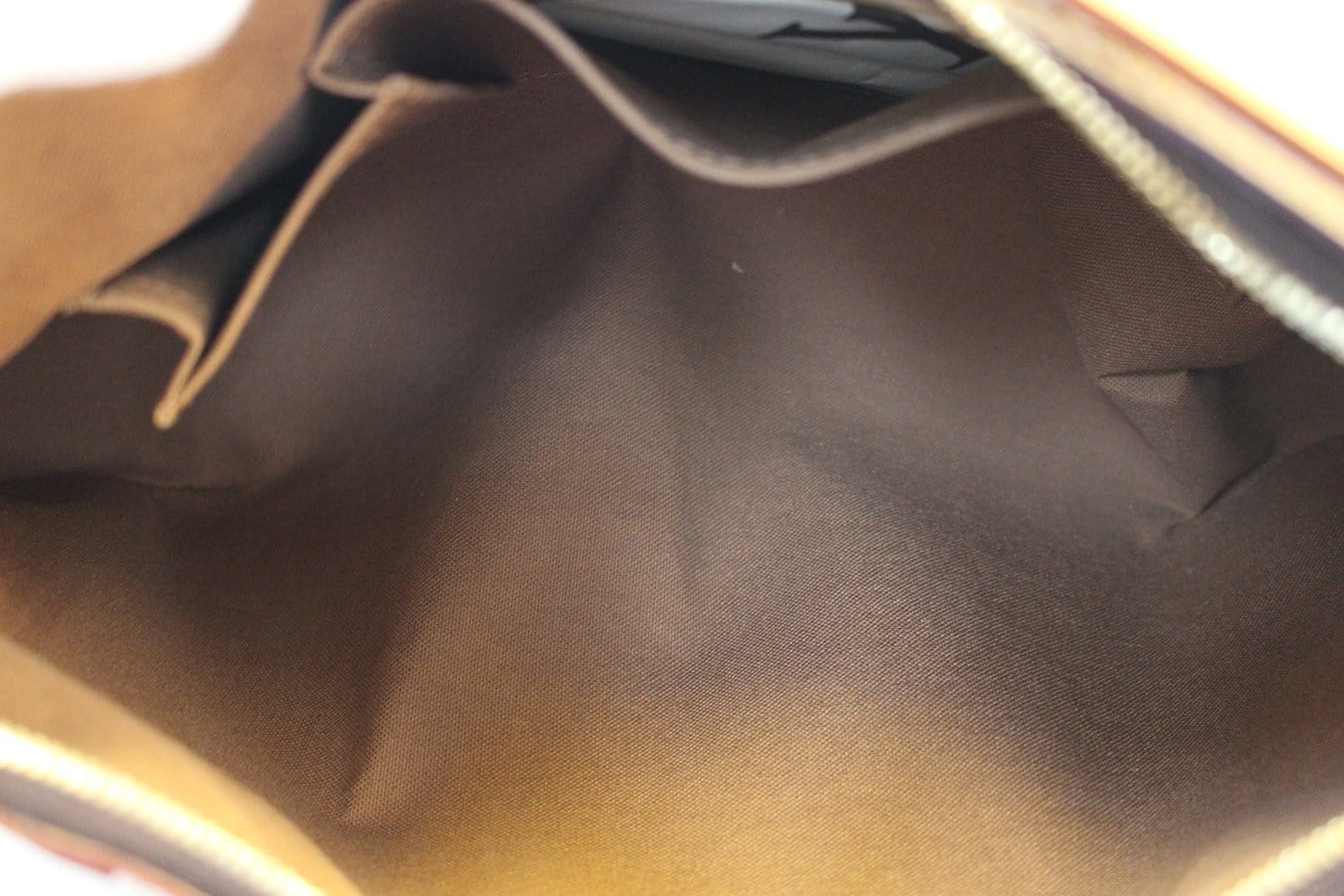 Louis Vuitton Thames Handbag 377260, HealthdesignShops