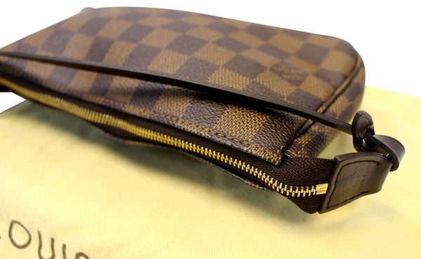 LOUIS VUITTON Damier Ebene Pochette Accessoires Pouch