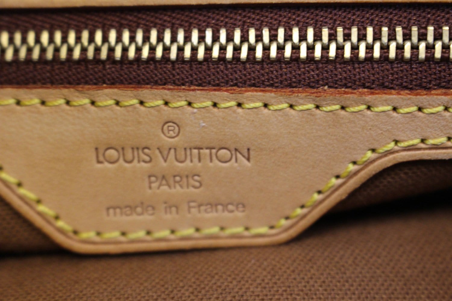 LOUIS VUITTON Monogram Trotteur Shoulder Bag M51240 LV Auth 47710 Cloth  ref.994839 - Joli Closet