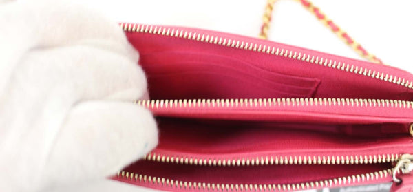 Chanel Le Boy Wallet on Chain Woc Double Zip - corner