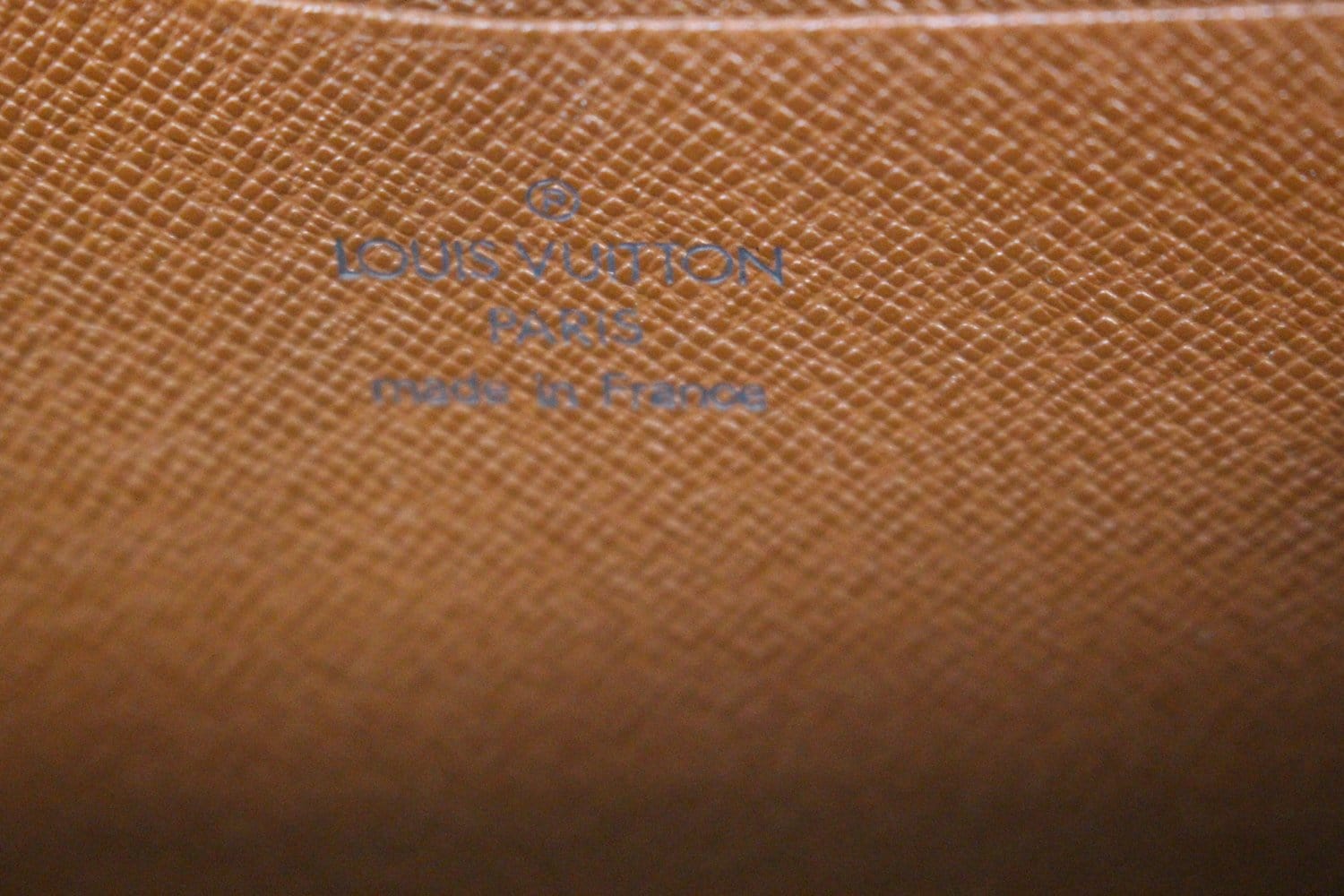 Zippy fabric wallet Louis Vuitton Brown in Cloth - 35291381
